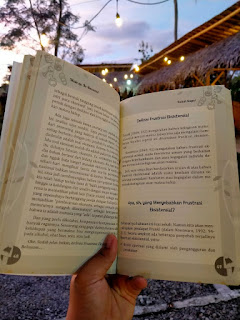 Review Buku Wake Up, Be Awesome! Review Buku Wake Up, Be Awesome!